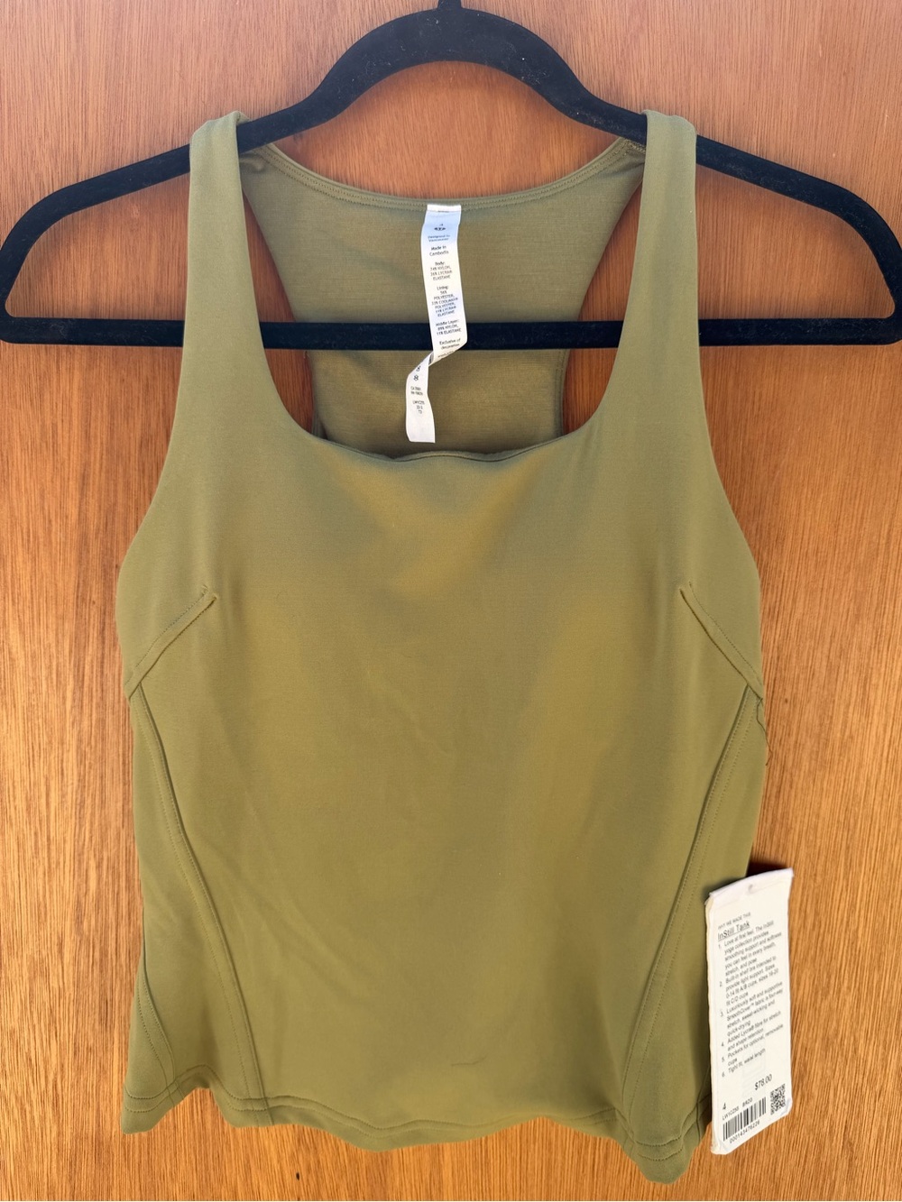 Lululemon InStill Tank NWT Size 4